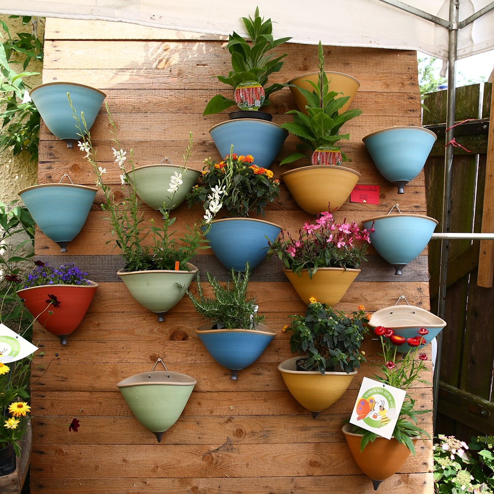 Tonladen Hohenwart - Galerie Gartenkeramik